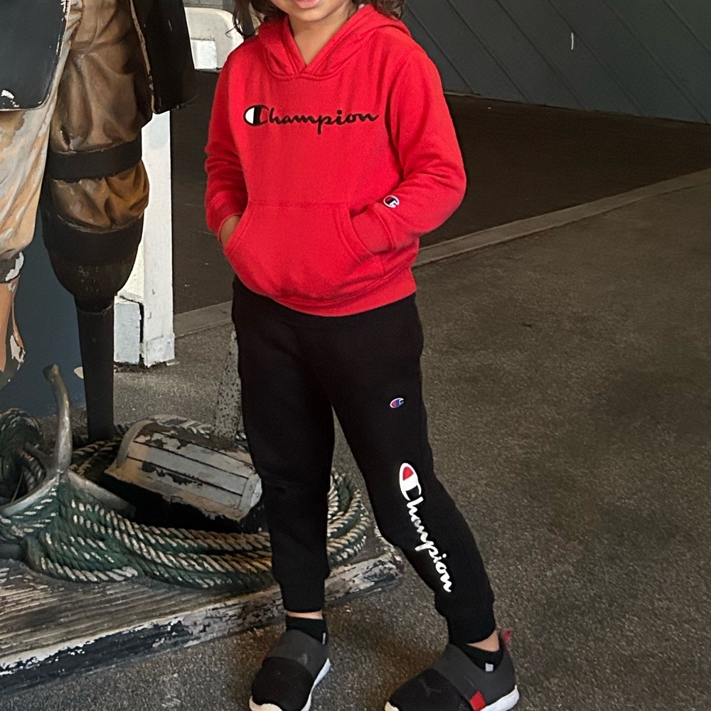 2 pairs of Kids Champion blk Sweats w/ pockets &1 Red Champion hoody- size 4/5